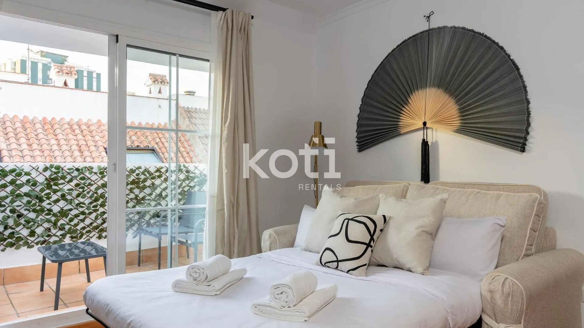 Koti Rentals - Sandy Beach Apartment فوينخيرولا