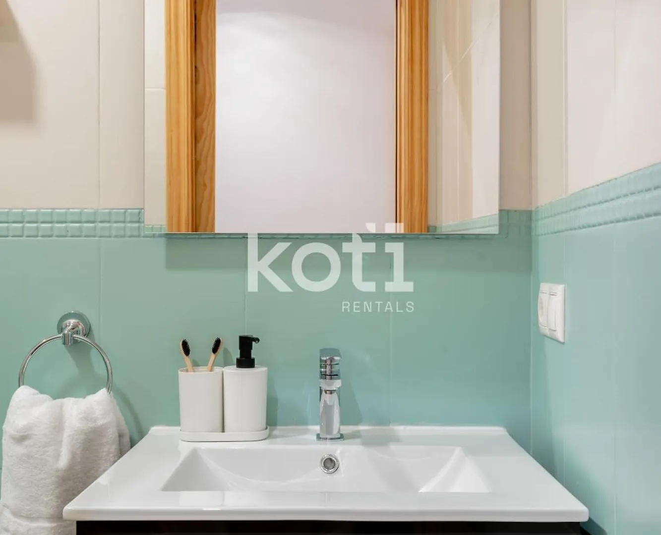 Koti Rentals - Sandy Beach Apartment Fuengirola